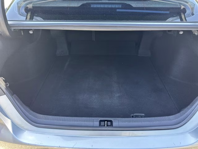 2018 Celestial Silver Metallic Toyota Camry XSE FWD Sedan