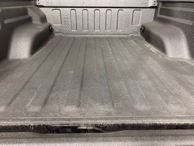 2024 Granite Crystal Metallic Clearcoat Jeep Gladiator Mojave 4X4 Truck