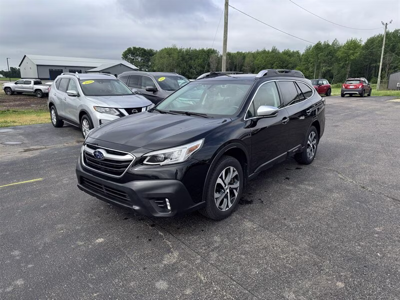 2022 Crystal Black Silica Subaru Outback Touring AWD Crossover