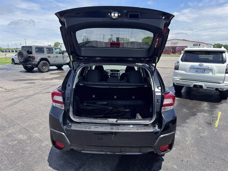2019 Crystal Black Silica Subaru Crosstrek 2.0i Premium AWD Crossover