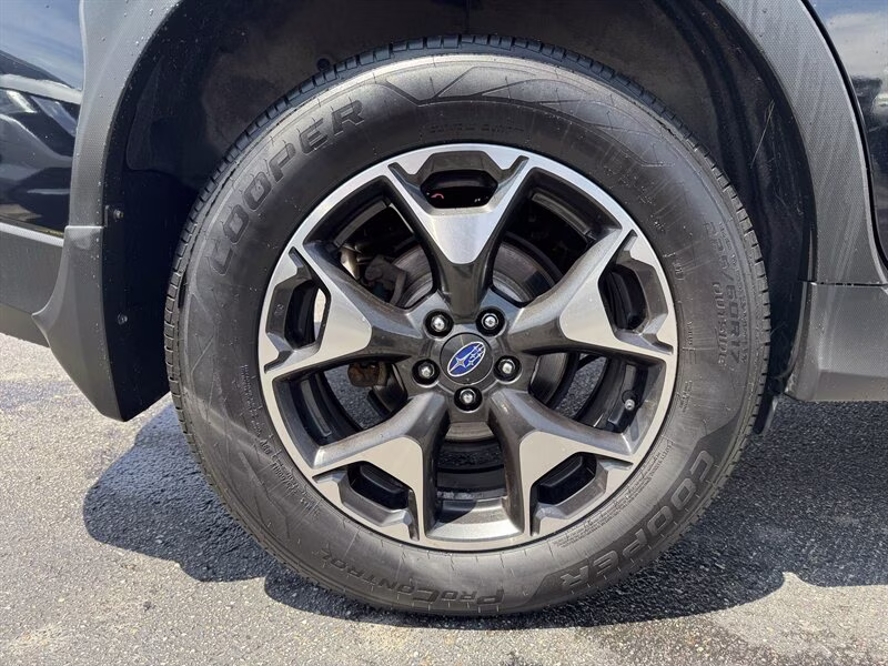 2019 Crystal Black Silica Subaru Crosstrek 2.0i Premium AWD Crossover