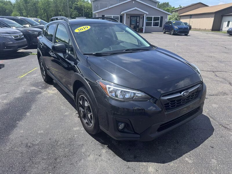 2019 Crystal Black Silica Subaru Crosstrek 2.0i Premium AWD Crossover