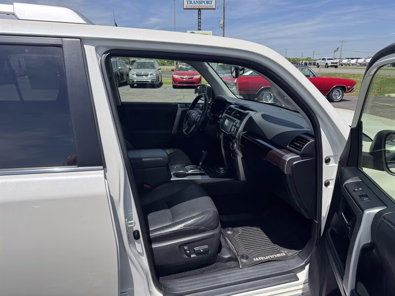 2018 Blizzard Pearl Toyota 4Runner Limited 4X4 SUV