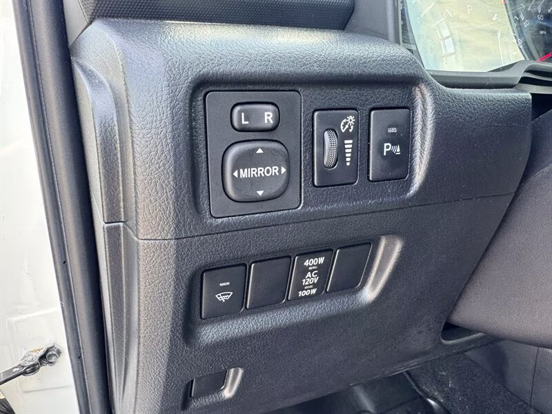 2018 Blizzard Pearl Toyota 4Runner Limited 4X4 SUV