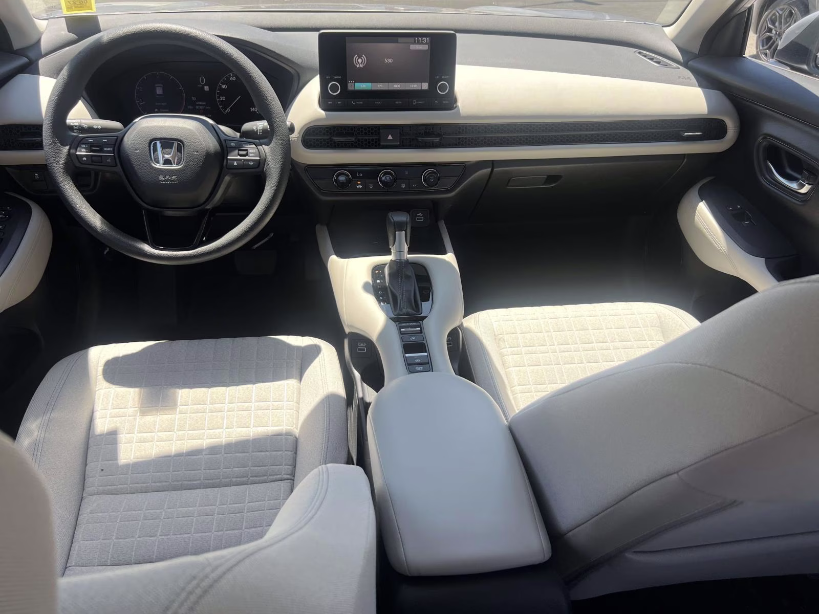 2023 Lunar Silver Metallic Honda HR-V LX AWD CVT AWD SUV