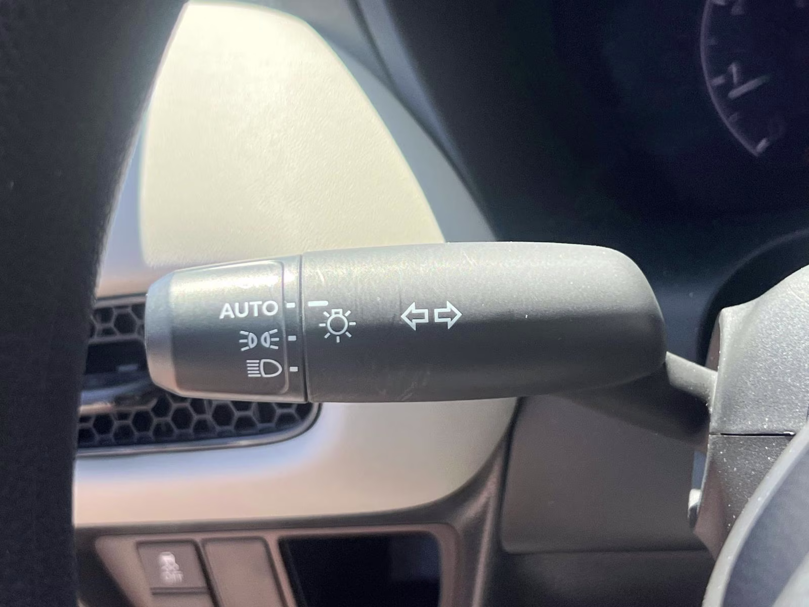 2023 Lunar Silver Metallic Honda HR-V LX AWD CVT AWD SUV