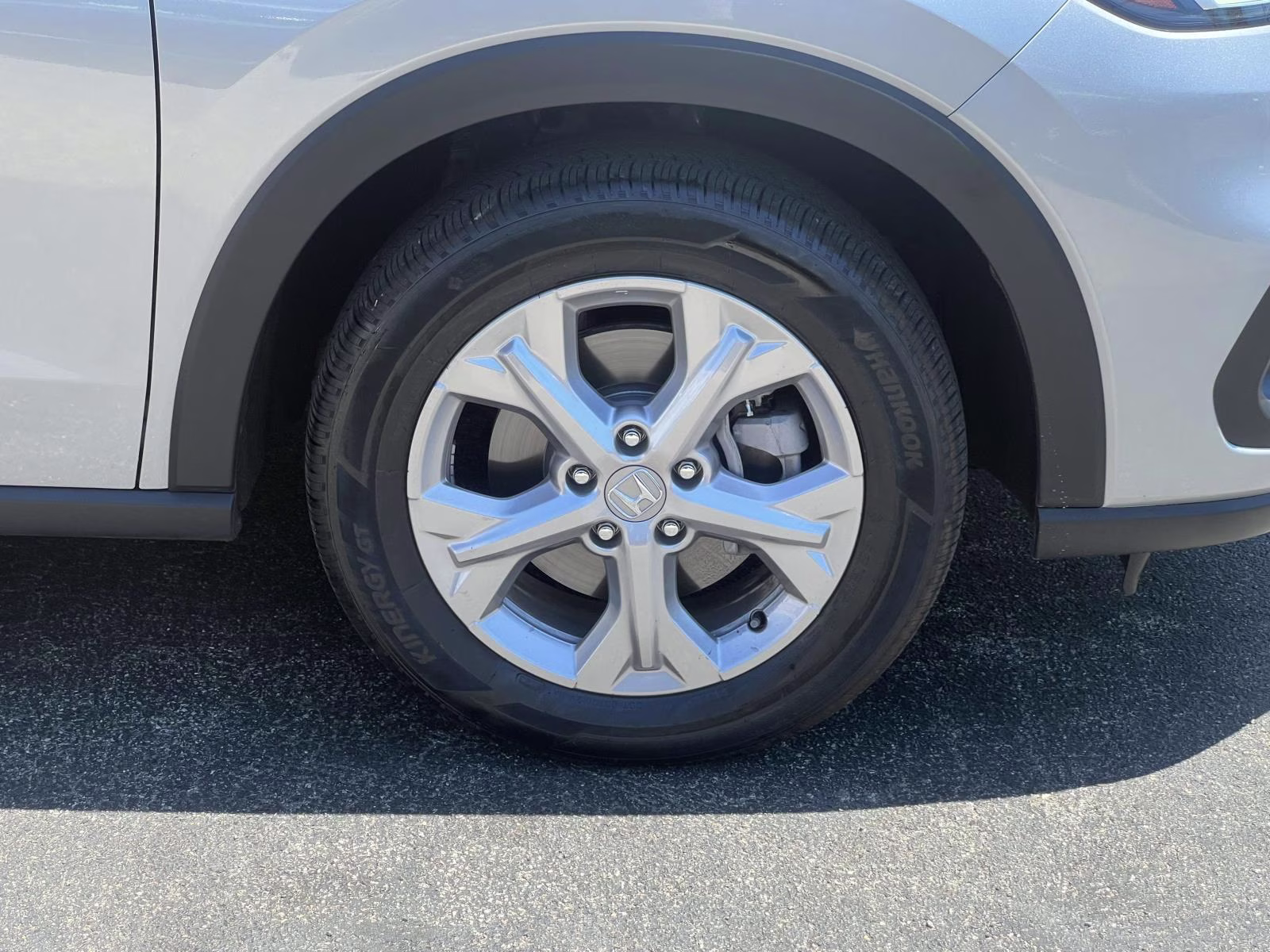 2023 Lunar Silver Metallic Honda HR-V LX AWD CVT AWD SUV