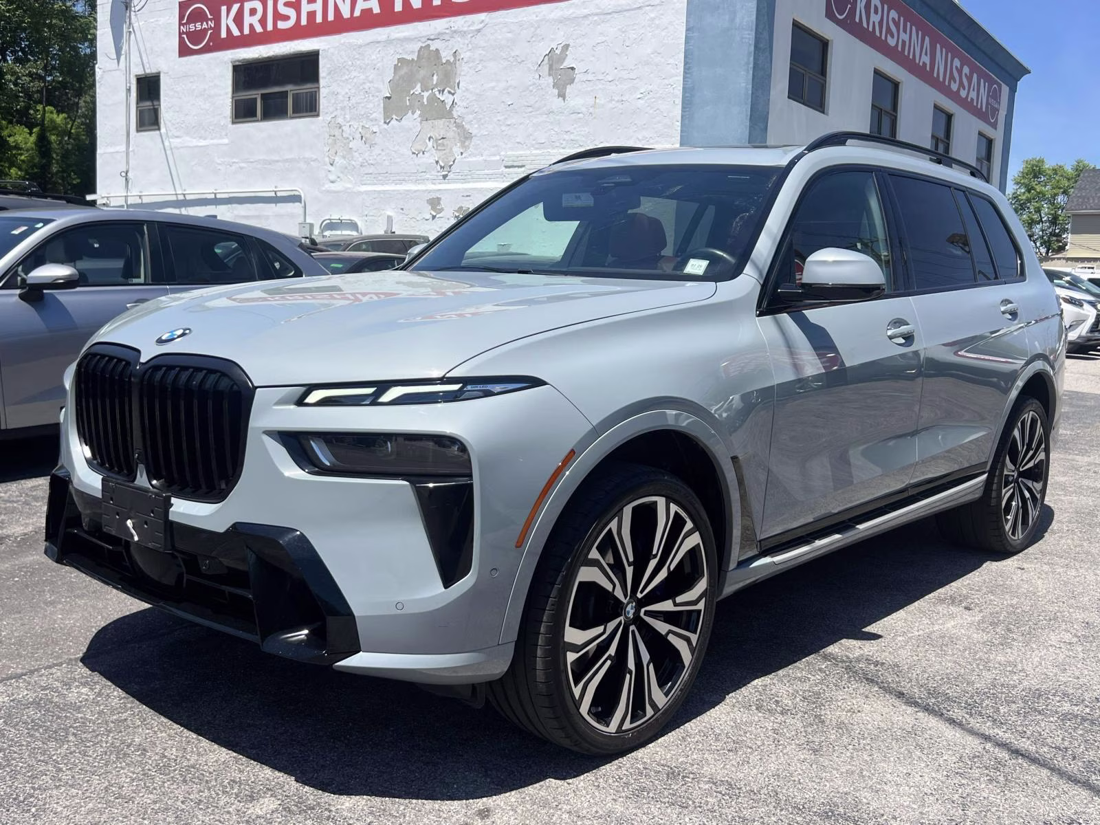 2024 Brooklyn Gray Metallic BMW X7 xDrive40i Sports Activity Vehicle AWD SUV