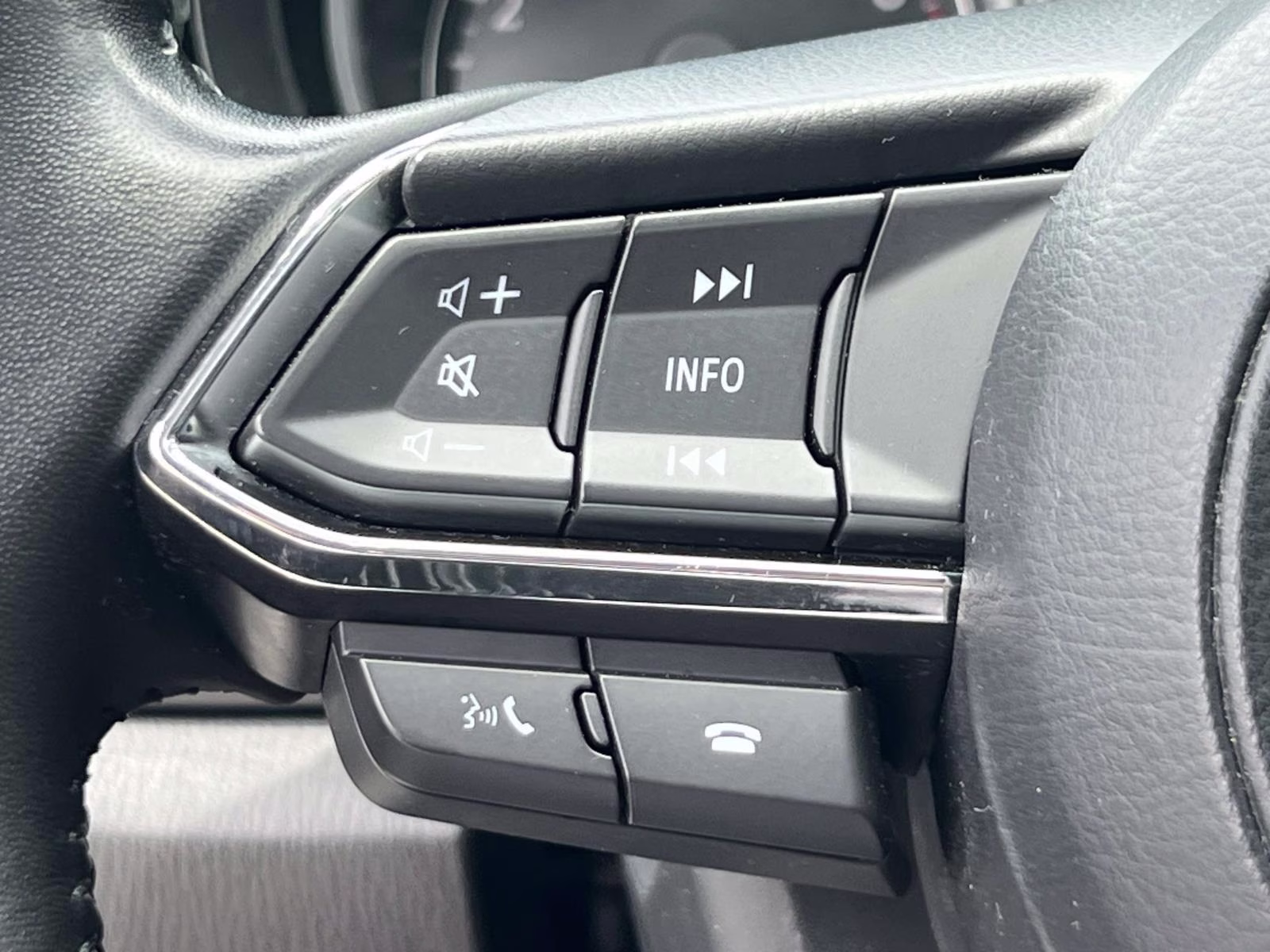 2023 Snowflake White Pearl Mica Mazda CX-9 Touring AWD SUV