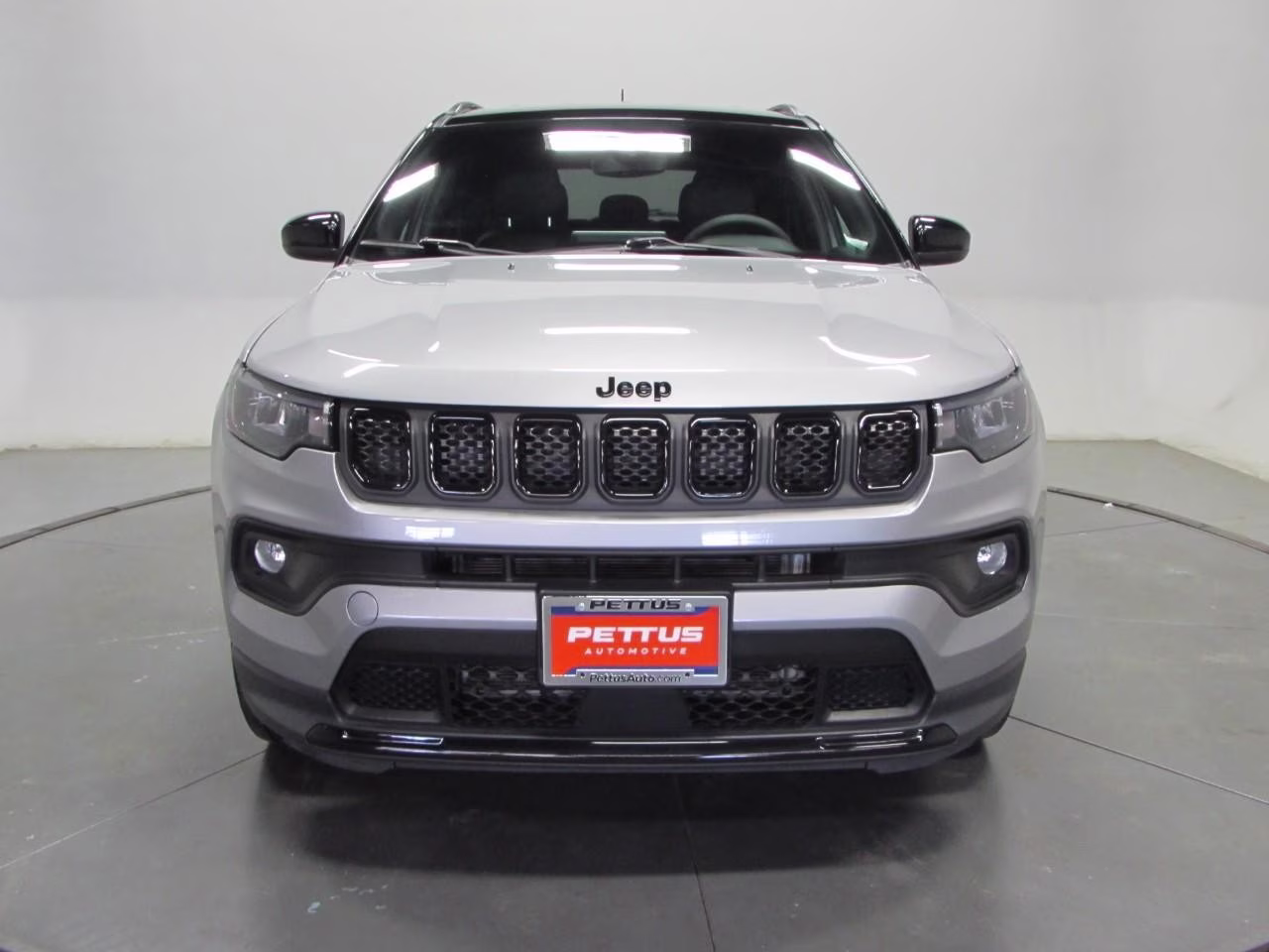 2023 Billet Silver Metallic Clearcoat Jeep Compass 4WD Altitude 4X4 SUV