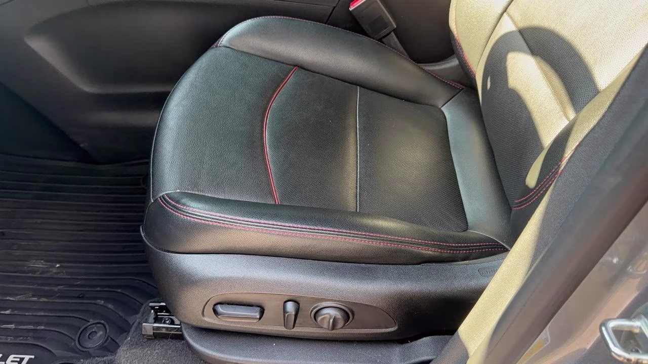 2023 Sterling Gray Metallic Chevrolet Equinox RS AWD SUV