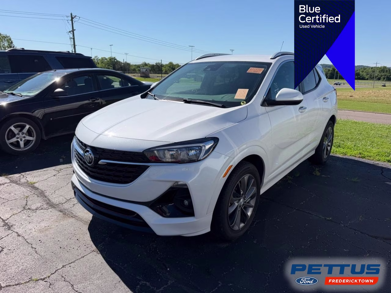 2023 White Frost Tricoat Buick Encore GX Select FWD SUV