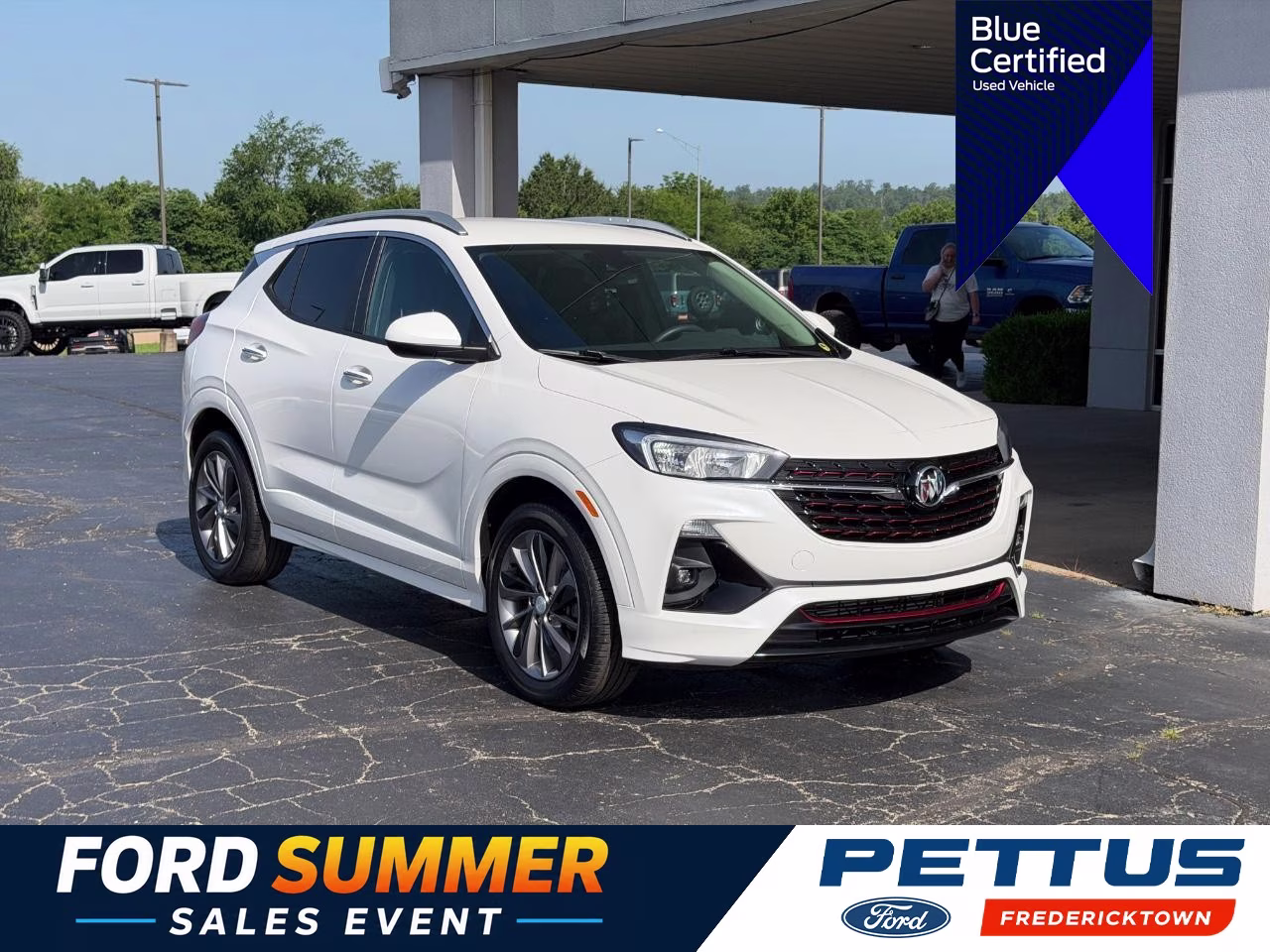 2023 White Frost Tricoat Buick Encore GX Select FWD SUV