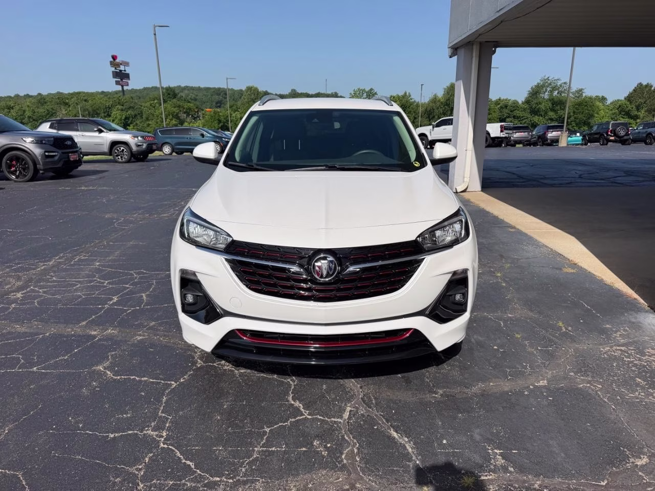2023 White Frost Tricoat Buick Encore GX Select FWD SUV