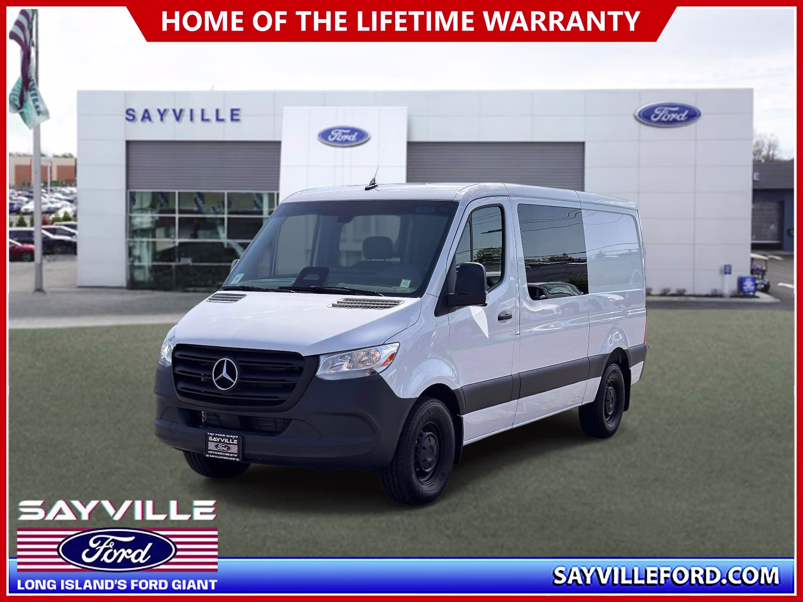 2025 Arctic White Mercedes-Benz Sprinter Crew Van 2500 Standard Roof I4 Diesel 144 RWD RWD Van
