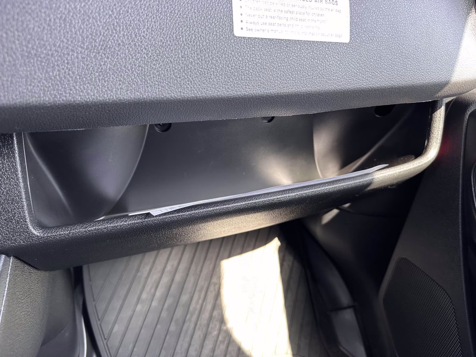 2025 Arctic White Mercedes-Benz Sprinter Crew Van 2500 Standard Roof I4 Diesel 144 RWD RWD Van