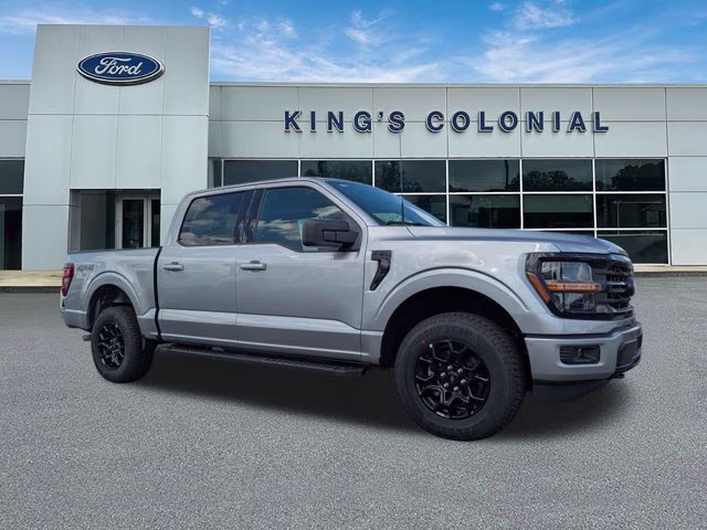 2026 Iconic Silver Metallic Ford F-150 Crew Cab 4x4 XLT 4X4 Truck