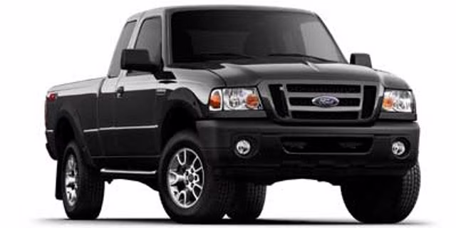 2011 Silver Ford Ranger 4X4 Truck