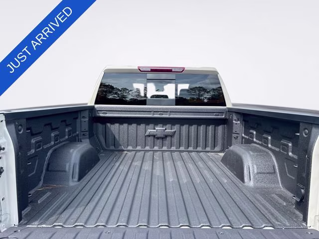 2026 White Sands Chevrolet Silverado 1500 RST 4X4 Truck