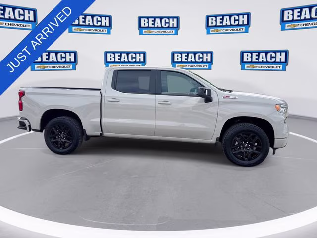 2026 White Sands Chevrolet Silverado 1500 RST 4X4 Truck