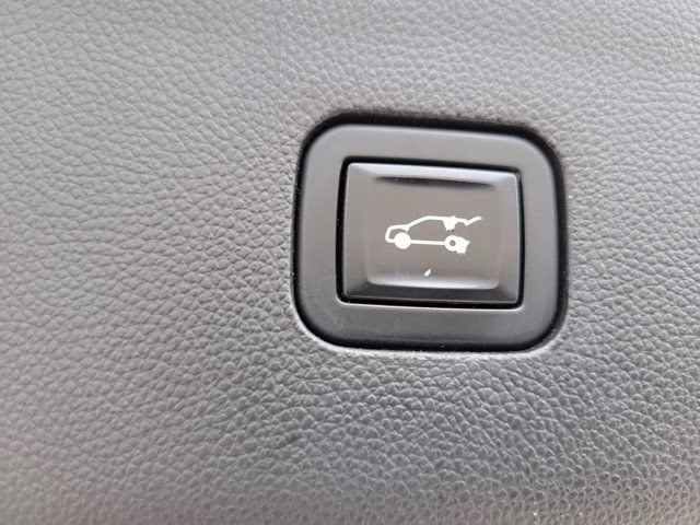 2020 Quicksilver Metallic Buick Enclave Essence FWD SUV