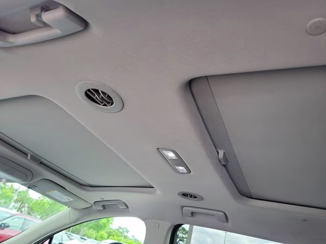 2020 Quicksilver Metallic Buick Enclave Essence FWD SUV