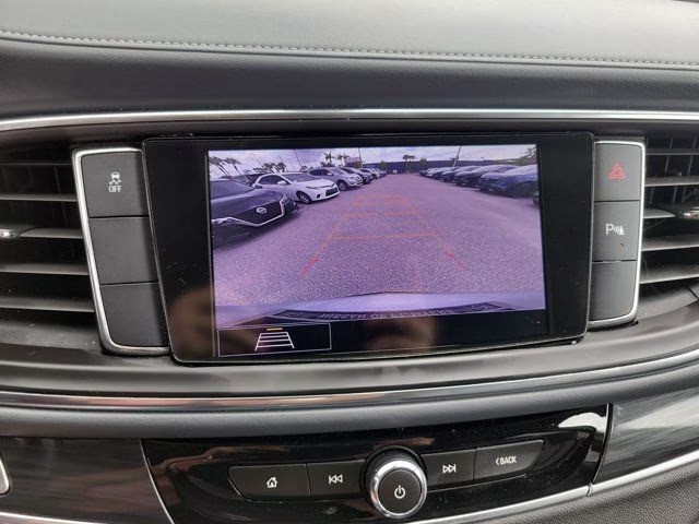 2020 Quicksilver Metallic Buick Enclave Essence FWD SUV