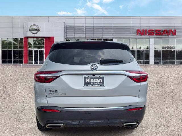 2020 Quicksilver Metallic Buick Enclave Essence FWD SUV