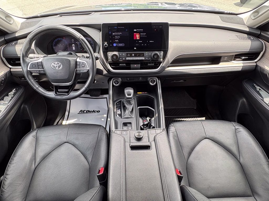 2024 Storm Cloud Toyota Grand Highlander Platinum AWD SUV