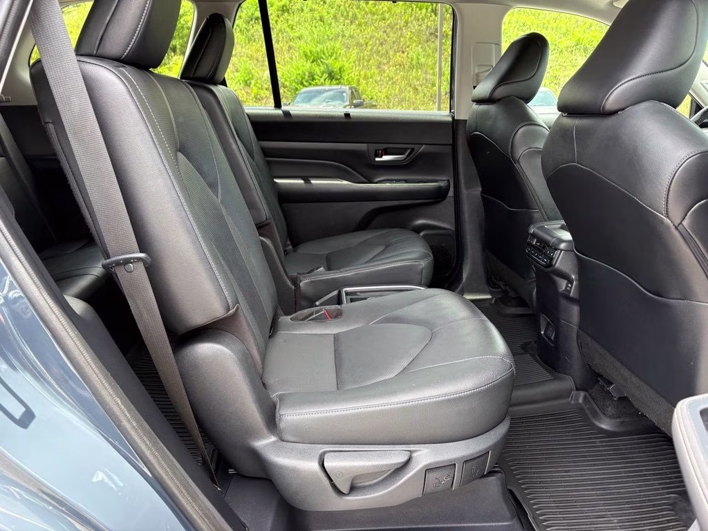 2024 Storm Cloud Toyota Grand Highlander Platinum AWD SUV