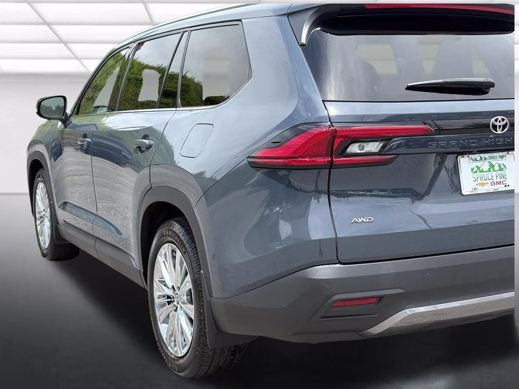 2024 Storm Cloud Toyota Grand Highlander Platinum AWD SUV