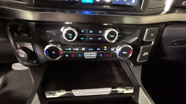 2024 Blue Metallic Ford Super Duty F-250 SRW Lariat 4X4 Truck