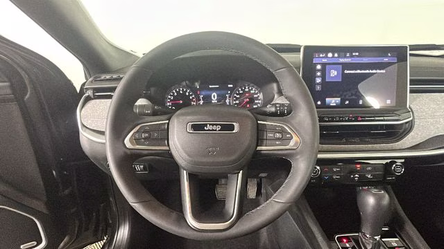 2024 Gray Jeep Compass Latitude Lux 4X4 SUV