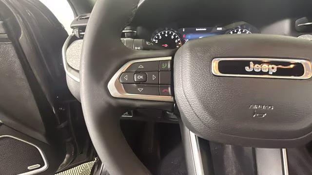 2024 Gray Jeep Compass Latitude Lux 4X4 SUV