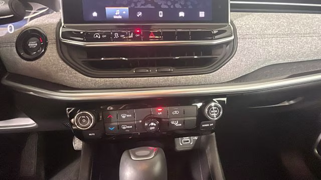 2024 Gray Jeep Compass Latitude Lux 4X4 SUV