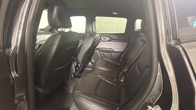 2024 Gray Jeep Compass Latitude Lux 4X4 SUV