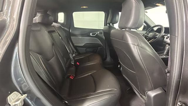 2024 Gray Jeep Compass Latitude Lux 4X4 SUV