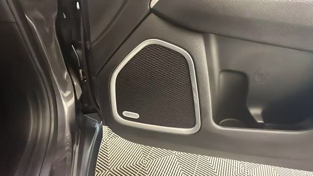 2024 Gray Jeep Compass Latitude Lux 4X4 SUV