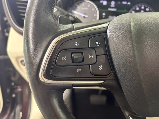 2021 Rich Garnet Metallic Buick Envision Avenir FWD SUV