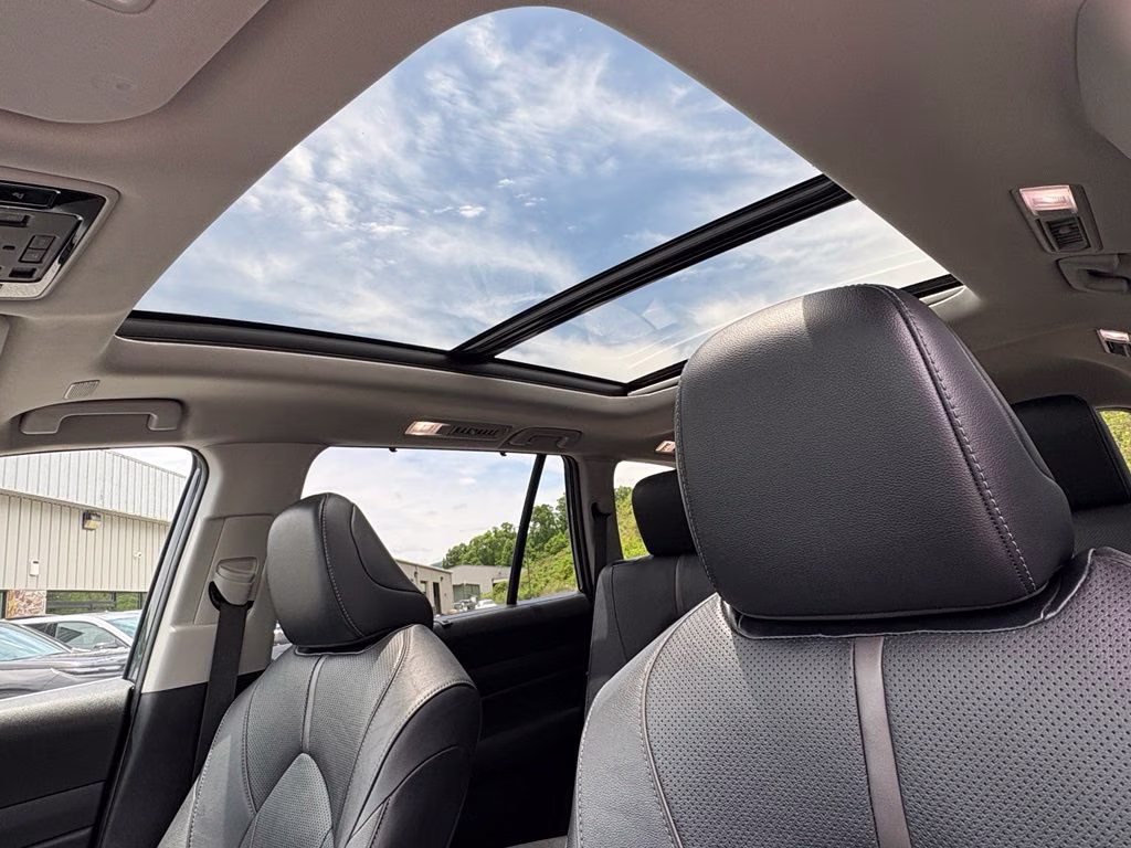 2024 Storm Cloud Toyota Grand Highlander Platinum AWD SUV