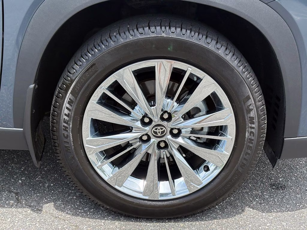 2024 Storm Cloud Toyota Grand Highlander Platinum AWD SUV