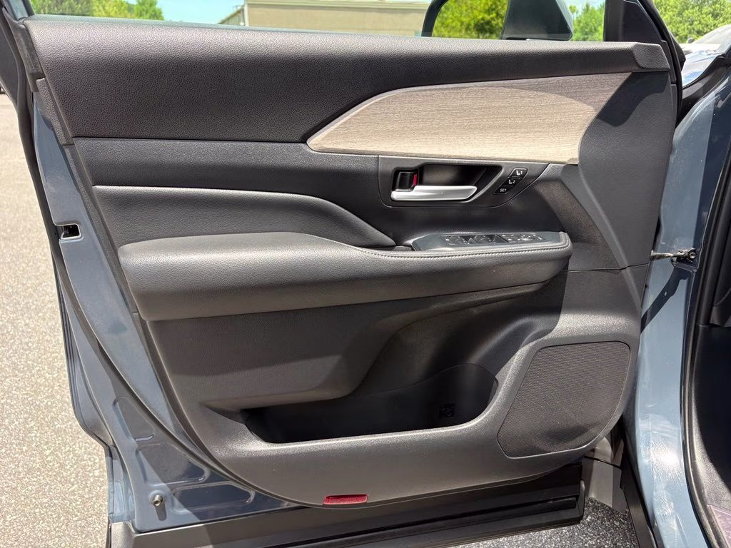 2024 Storm Cloud Toyota Grand Highlander Platinum AWD SUV