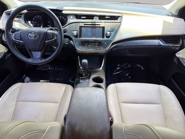 2016 Blizzard Pearl Toyota Avalon XLE FWD Sedan