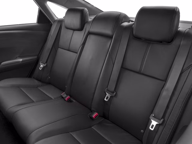 2016 Blizzard Pearl Toyota Avalon XLE FWD Sedan