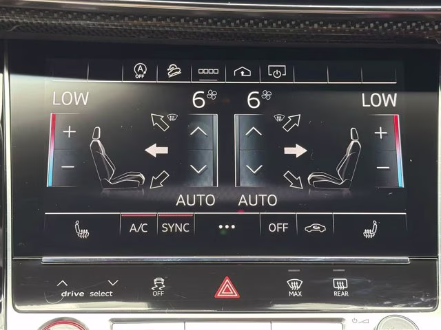 2024 Mythos Black Metallic Audi SQ7 Premium Plus AWD SUV