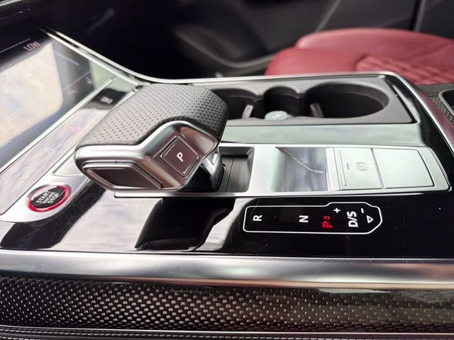 2024 Mythos Black Metallic Audi SQ7 Premium Plus AWD SUV