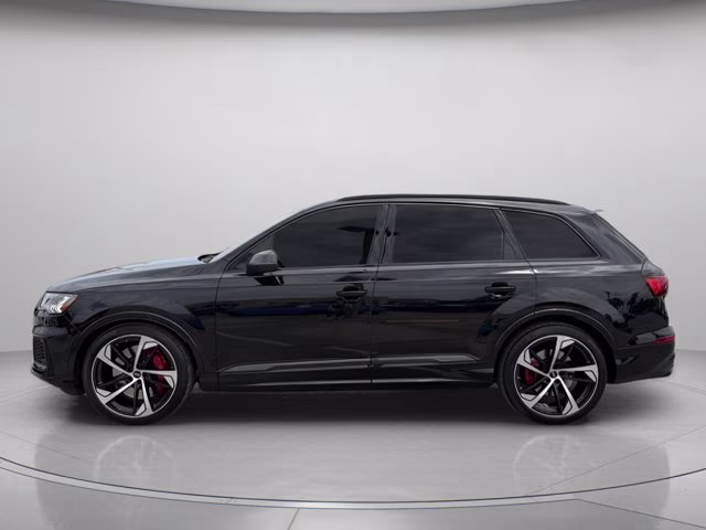 2024 Mythos Black Metallic Audi SQ7 Premium Plus AWD SUV