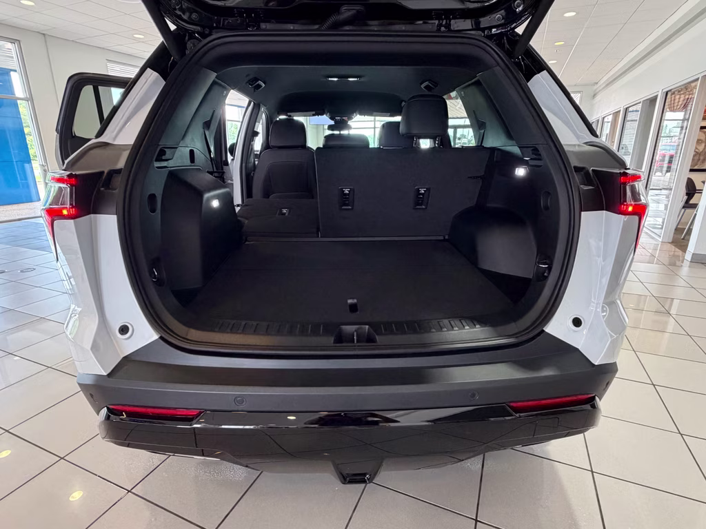 2026 Polar White Tricoat Chevrolet Equinox FWD RS FWD SUV