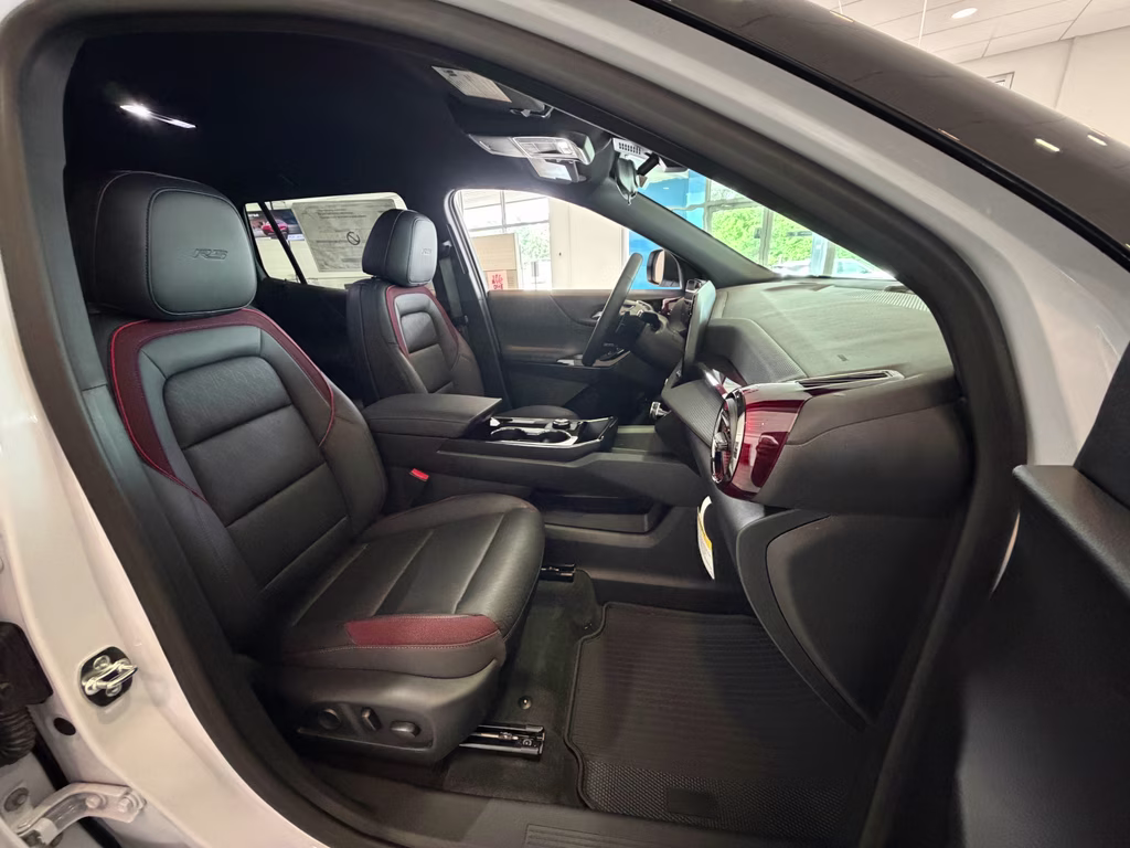 2026 Polar White Tricoat Chevrolet Equinox FWD RS FWD SUV