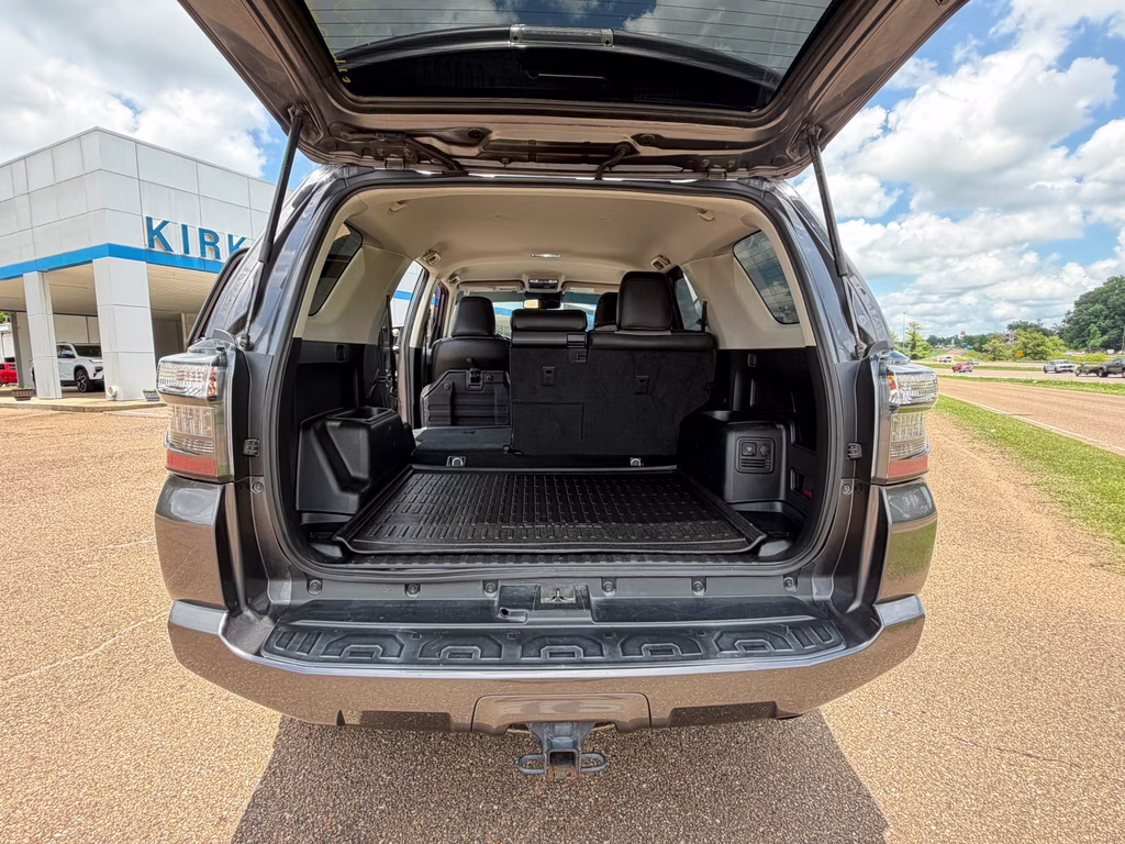 2021 Magnetic Gray Metallic Toyota 4Runner SR5 RWD SUV